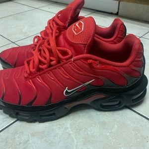 Nike Airmax Plus Size 9.5M